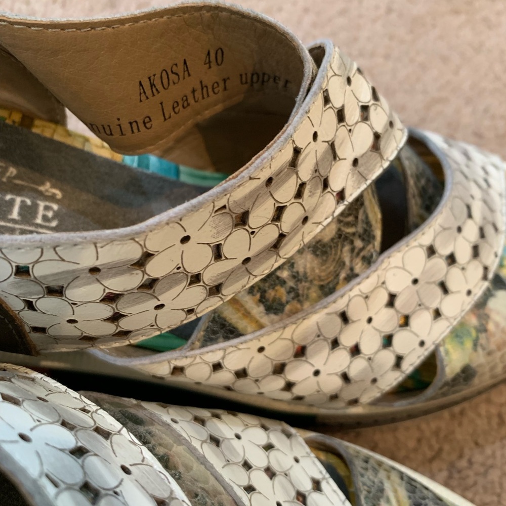 L’ Artiste Spring Step Sandal View 4